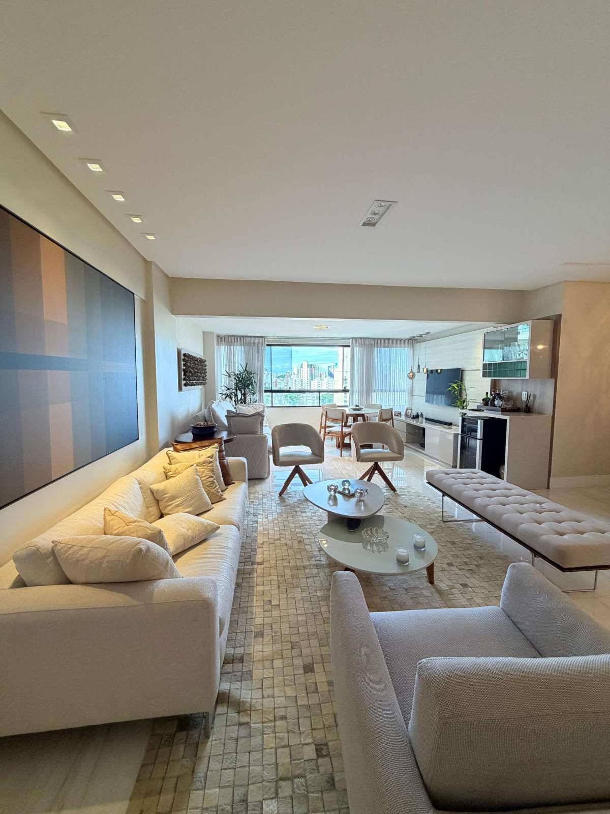 Apartamento Pituba 3 Suítes 133m² Nascente Finamente Decorado Reg, Magalhães Neto Residencial Henry Mancini - Iuri Imóveis