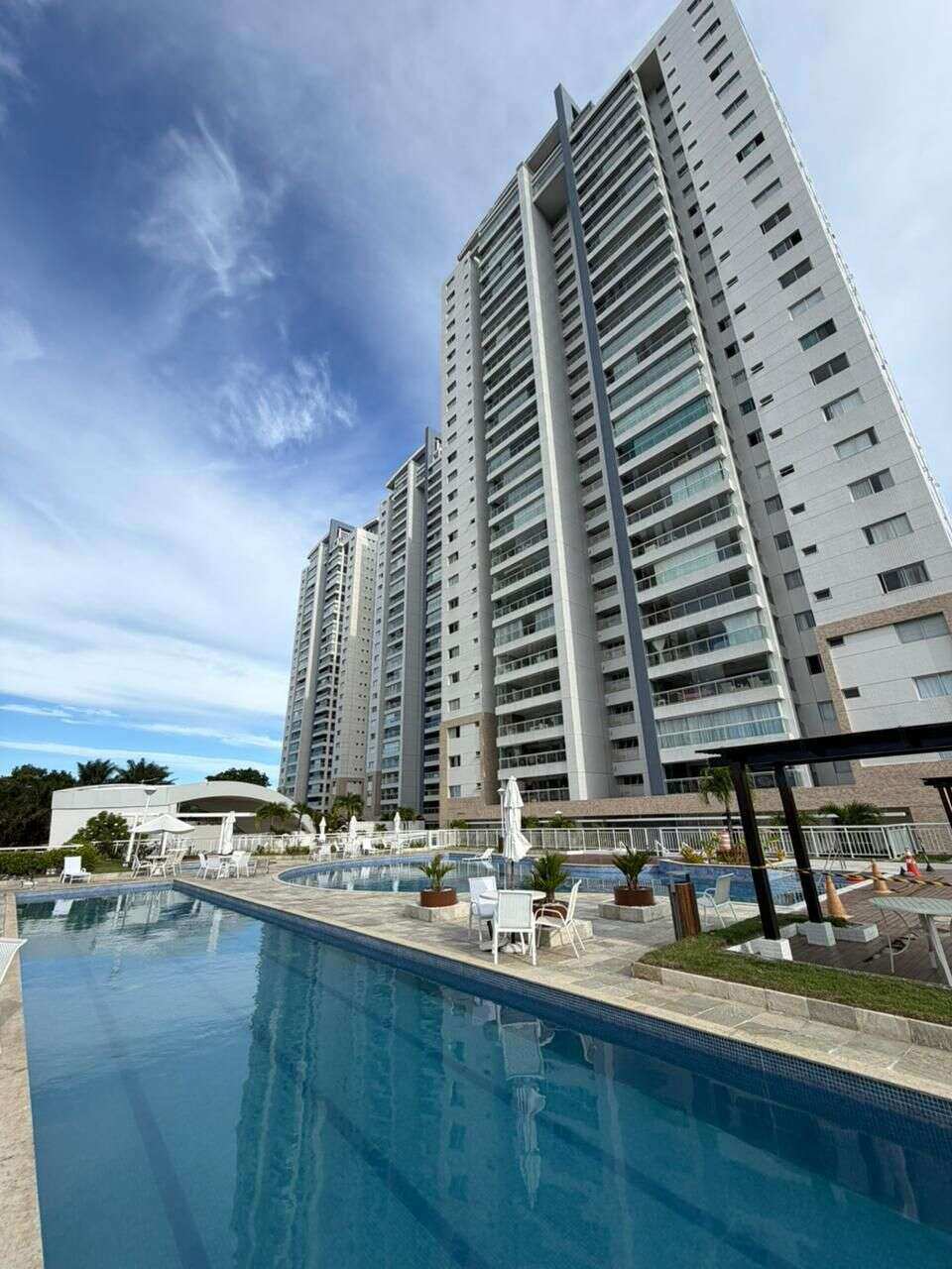 Apartamento Etco Grenville 3 Quartos 130m² Patamares Vista Mar Decorado Oportunidade - Iuri Imóveis