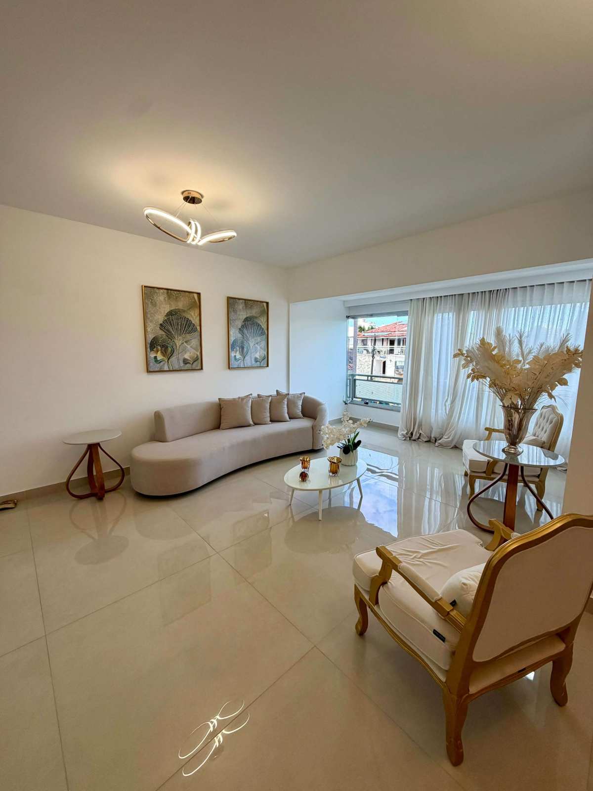 Apartamento 3 Suítes Itaigara 180m² Decorado Finamente Ed. Magnum Reg. Pituba caminho das Árvores