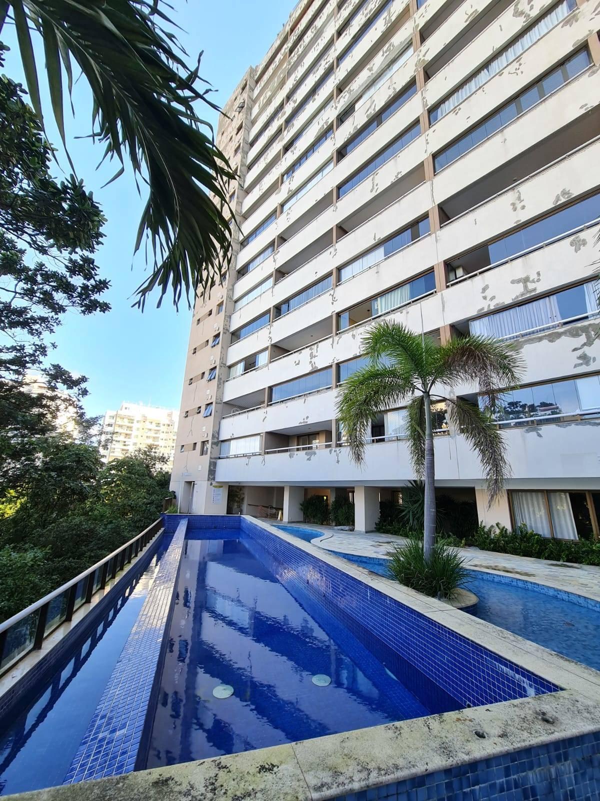 Apartamento Alphaville Cosmopolitan cobertura 2 Quartos 102m2 Finamente Decorado Oportunidade - Iuri Imóveis