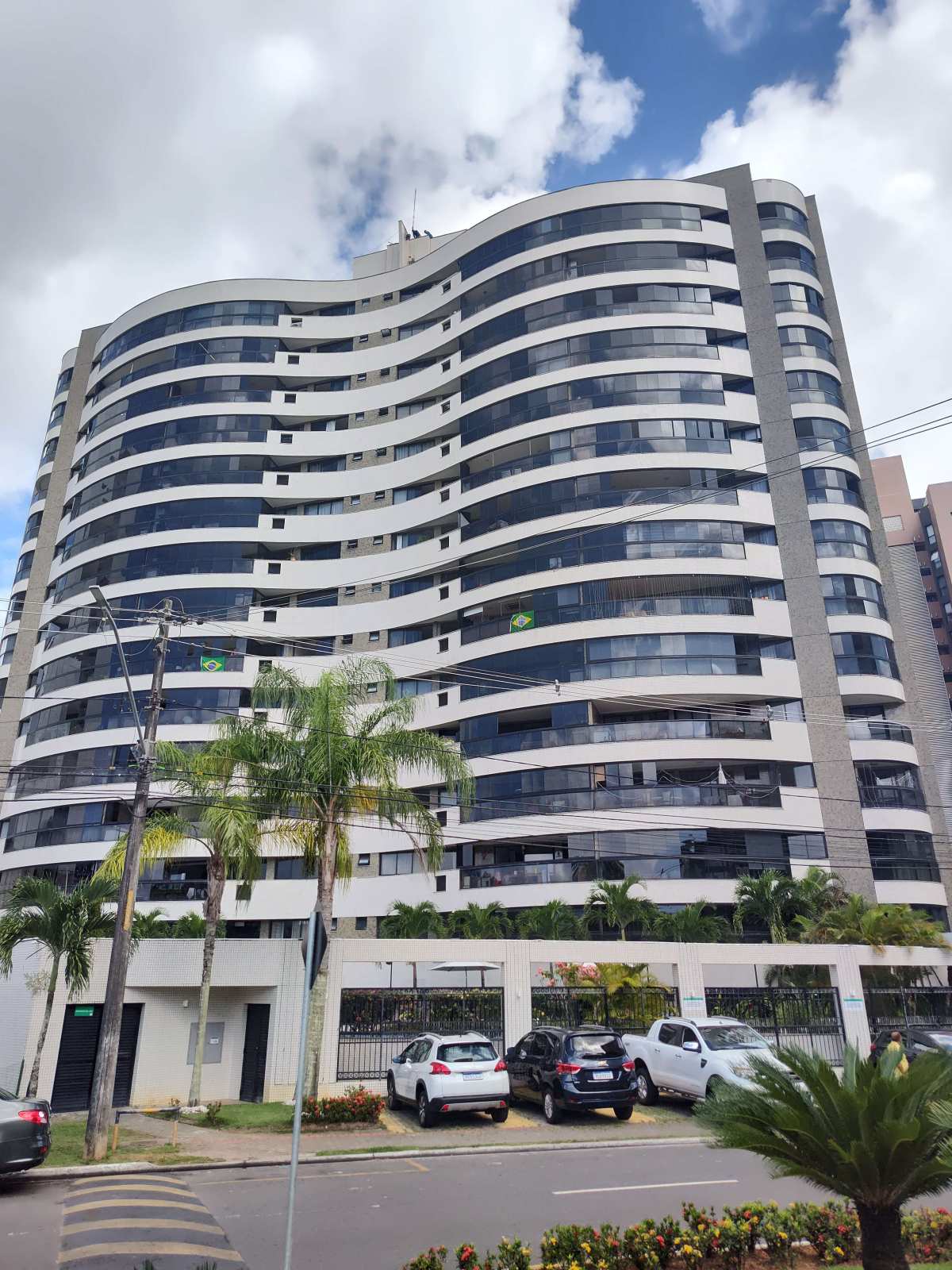 Apartamento Alphaville Reserva Arboretto 3 Quartos 112m²  Decorado 2 vagas Oportunidade - Iuri Imóveis