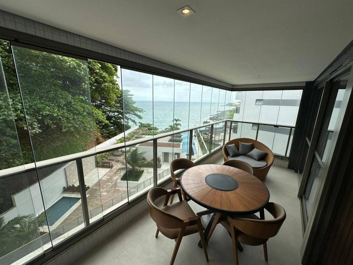 Apartamento Beach Class Salvador 2 Quartos 58m² Vista Mar Barra Ondina Decorado - Iuri Imóveis