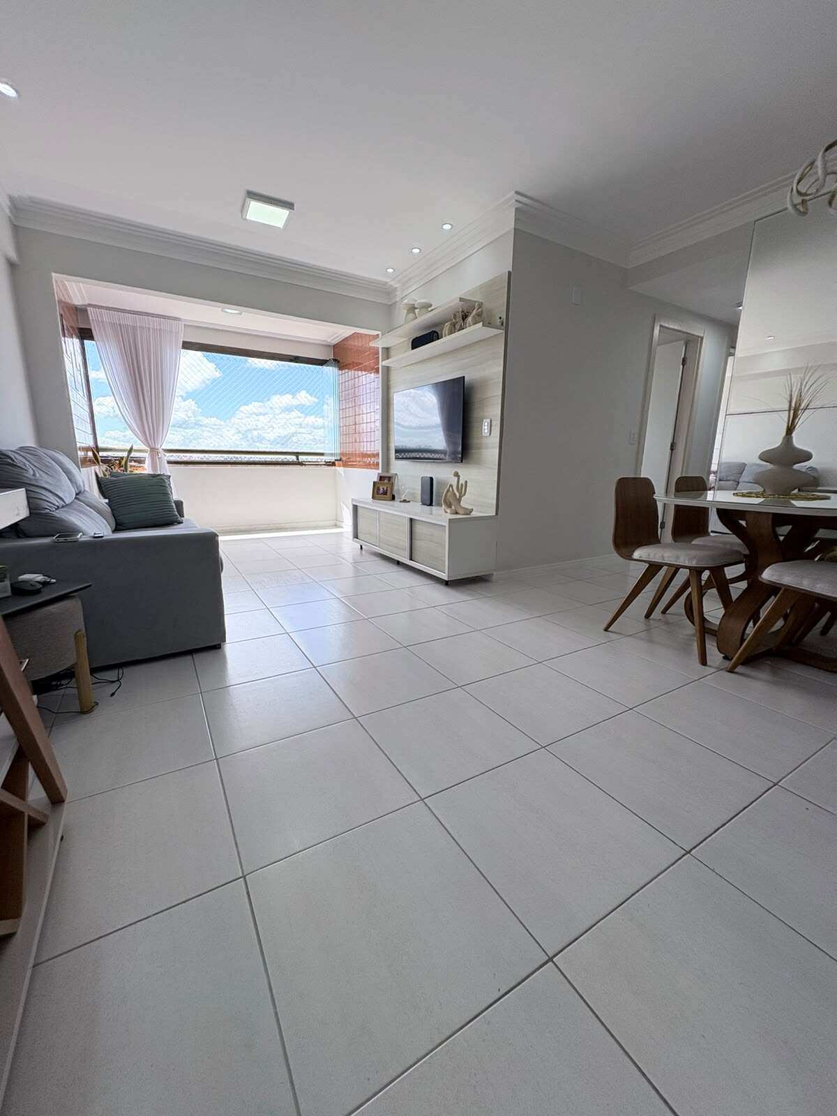 Apartamento Brisas Residencial 3 Quartos 79m² Paralela Reg. Alphaville Oportunidade