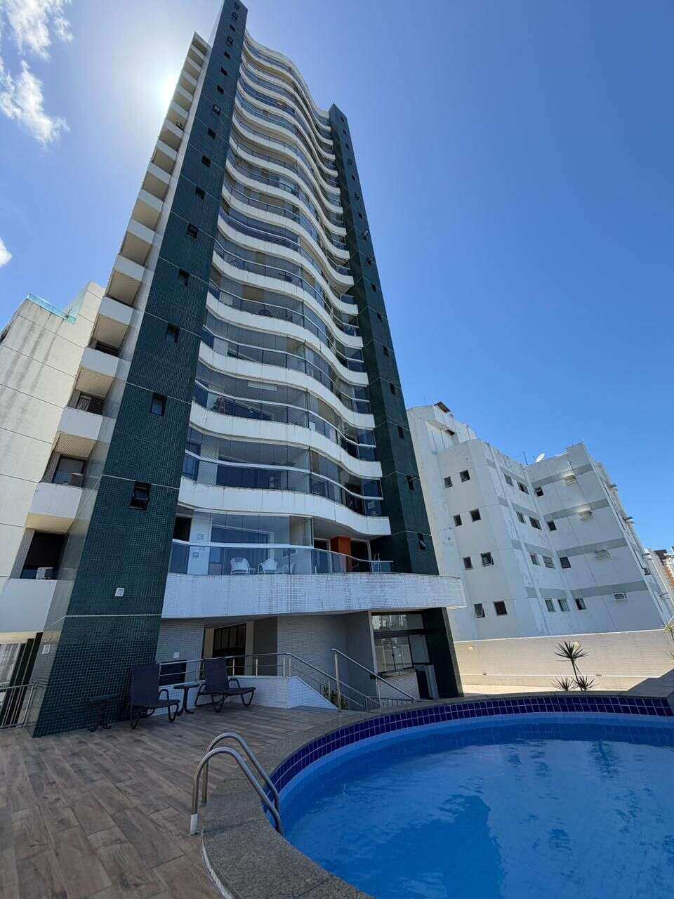 Apartamento Caminho das Árvores 3 quartos 99m² Nascente Cidade Hannover Reg. Pituba Itaigara