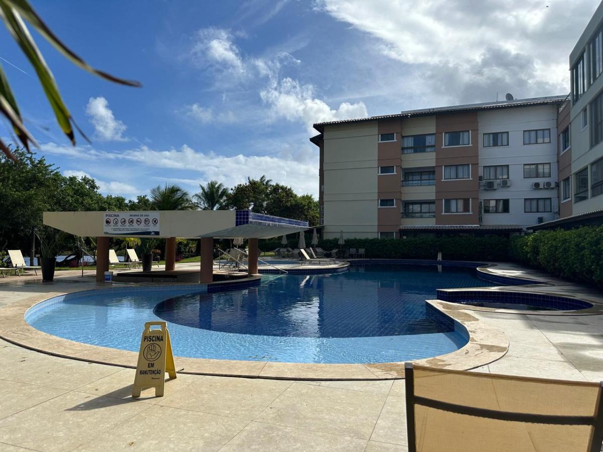 Apartamento Duplex 3 suítes Guarajuba Paraíso das Águas 115m2 Reg Praia do Forte Estrada do Coco Litoral Norte - Iuri Imóveis