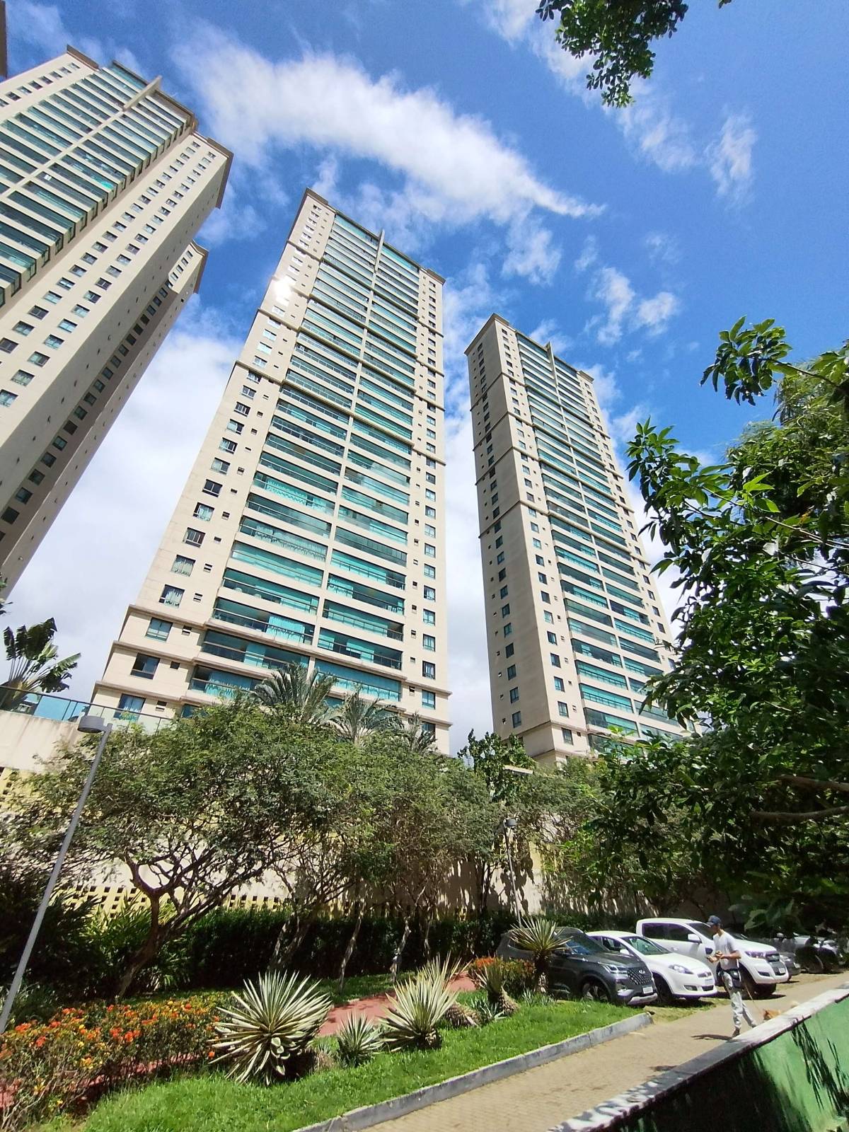 Apartamento Elegance Garibaldi 3 Suítes 170m² Decorado Rio Vermelho
