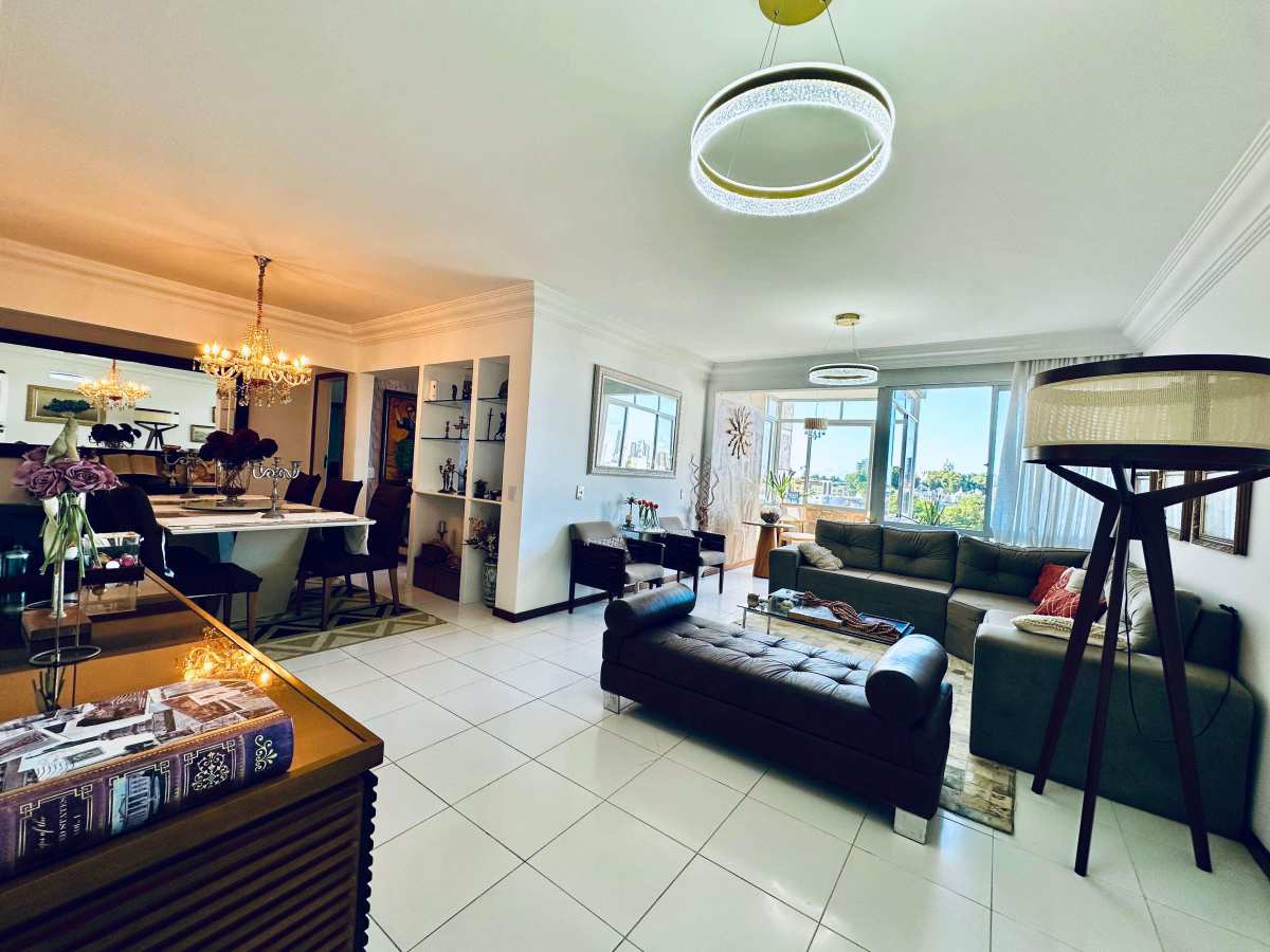 Apartamento Graça 3 Quartos 140m2 Edf. Paula  Oportunidade - Iuri Imóveis