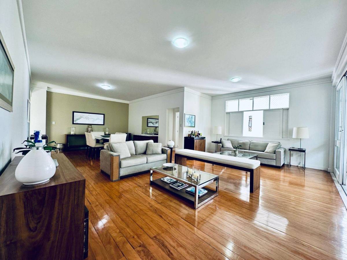 Apartamento Graça 3 Suítes Edf. Diplomata 211m2 Decorado Região Barra - Iuri Imóveis