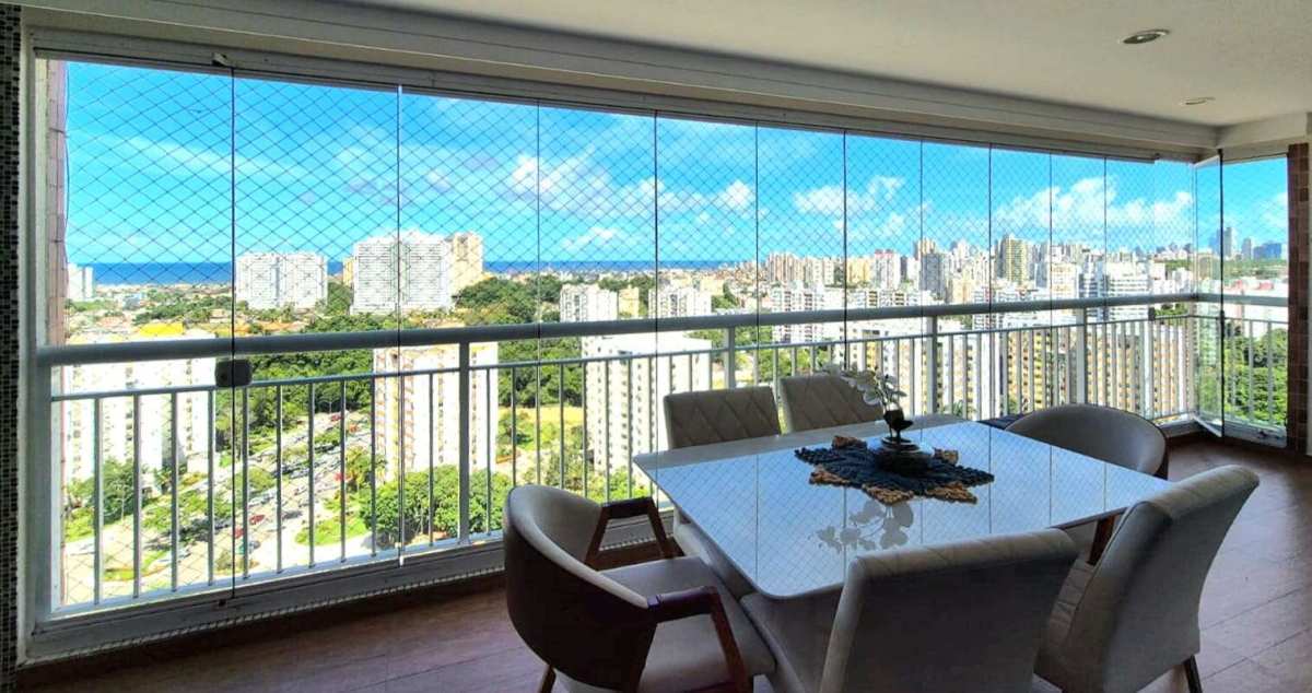Apartamento IKÊ Imbuí 3 Quartos 109m² Decorado Finamente Vista Mar - Iuri Imóveis