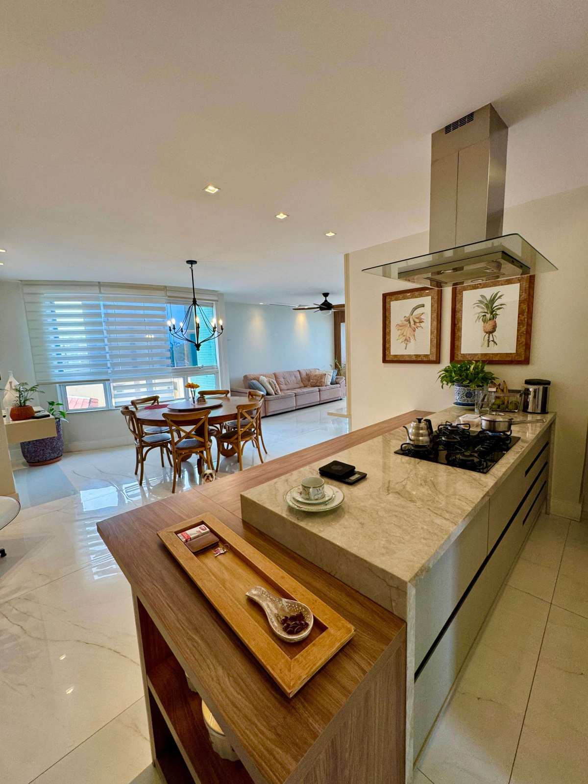 Apartamento Morro do Gato Barra Ondina 4 suítes 185m² Mansão Luchino Visconti Vista Mar Decorado - Iuri Imóveis