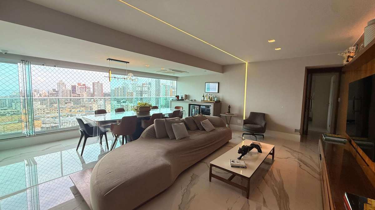 Apartamento Morro do Ipiranga 3 suítes 128m² Vista Mar Laura Maria Guimarães Reg Barra Ondina