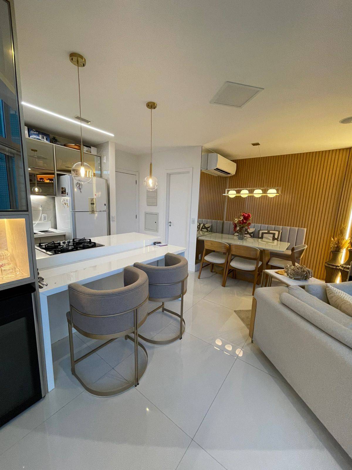 Apartamento Mundo Plaza Duplex 1 Suíte Decorado Mobiliado Caminho das Árvores  Tancredo Neves