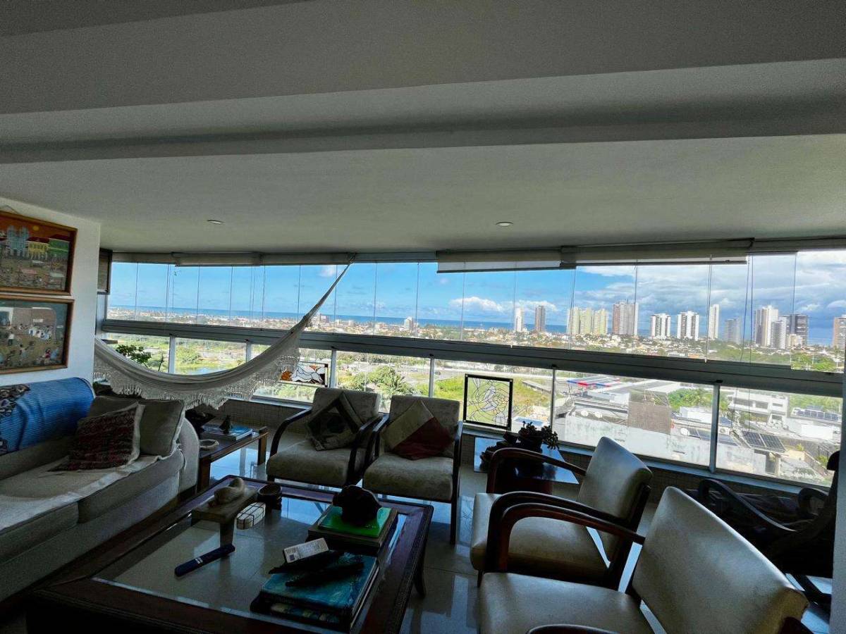 Apartamento Patamares 3 suítes 133m² Decorado Vista Mar Residencial Ondas de Patamares - Iuri Imóveis