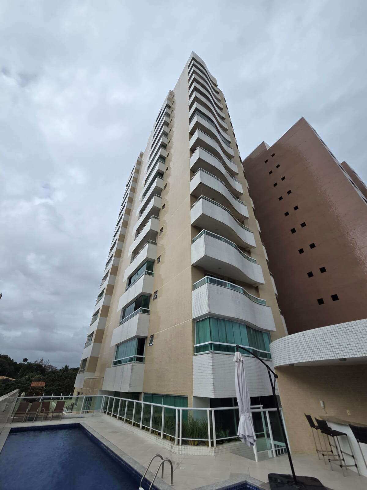 Apartamento Patamares Terrazzo Verona 3 quartos 115m² Colina A Decorado Oportunidade - Iuri Imóveis