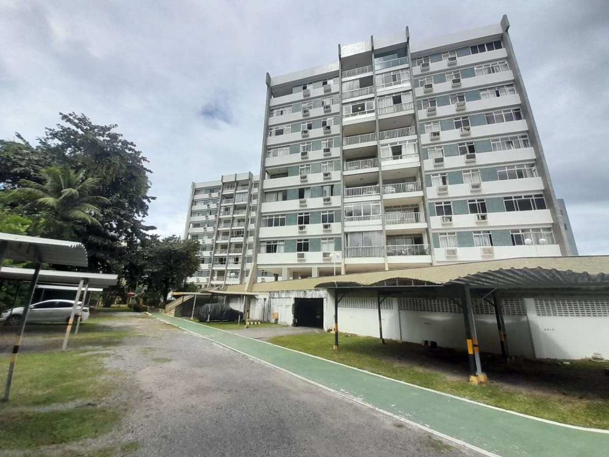 Apartamento Pituba 3 Quartos 130m² Decorado Caminho das Árvores Reg. Itaigara - Iuri Imóveis