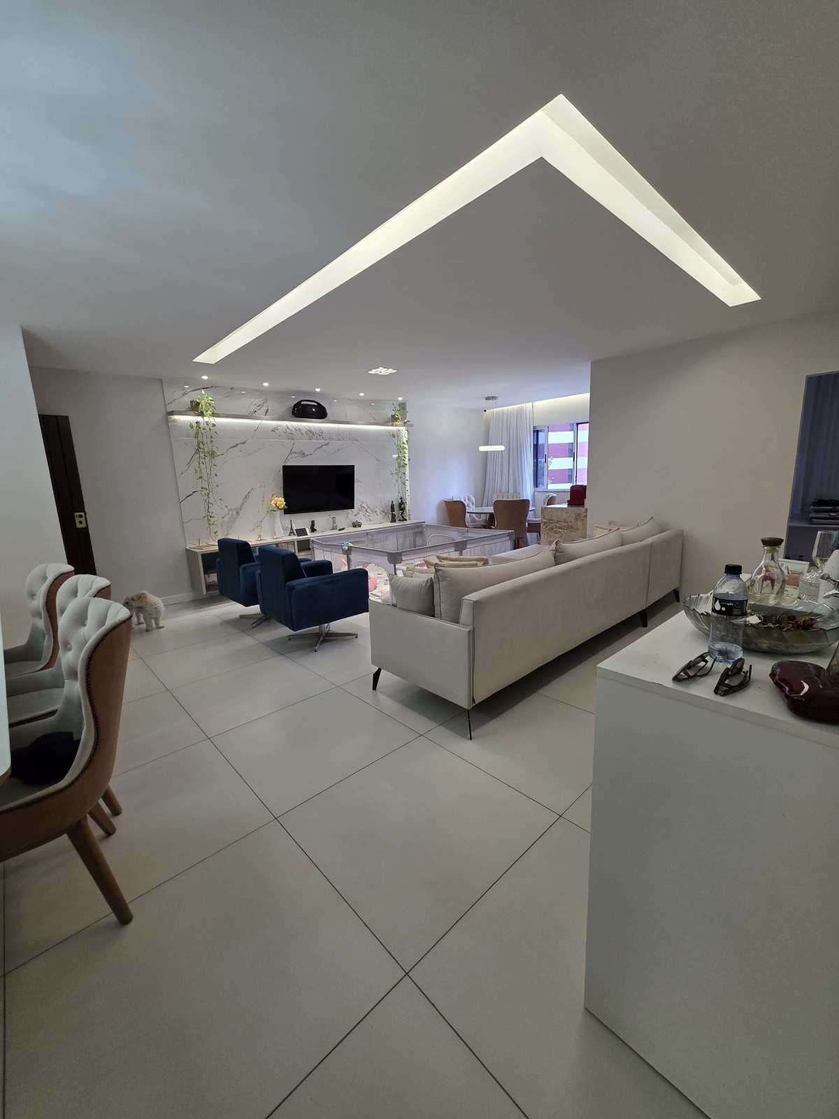 Apartamento Pituba 3 Suítes 148m² Decorado Edf. San Diego Reg. Itaigara - Iuri Imóveis