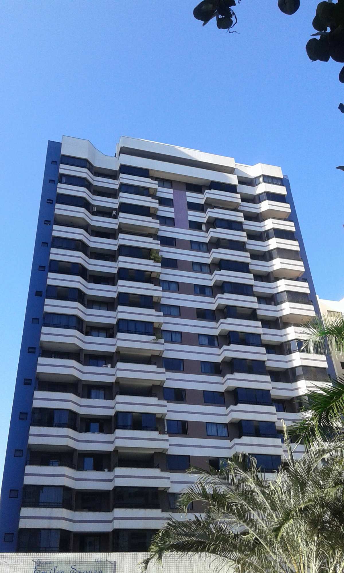 Apartamento Pituba Ville 4 Quartos 148m² Decorado Emília Segura - Iuri Imóveis