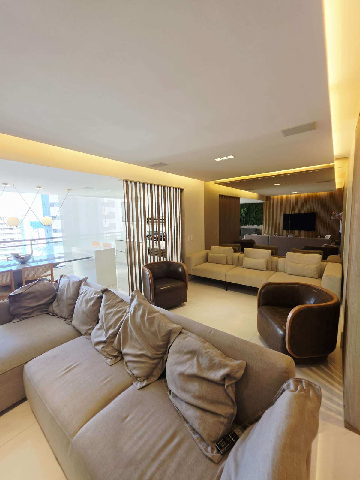 Apartamento Provence Horto Florestal 3 suítes 129m² Nascente vista mar finamente decorado 3 Vagas - Iuri Imóveis