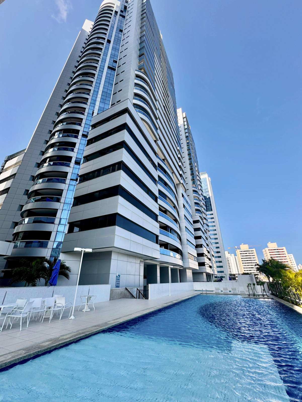Apartamento Salvador Prime 1 suíte 51m² Nascente Mobiliado Av. Tancredo Neves Oportunidade - Iuri Imóveis