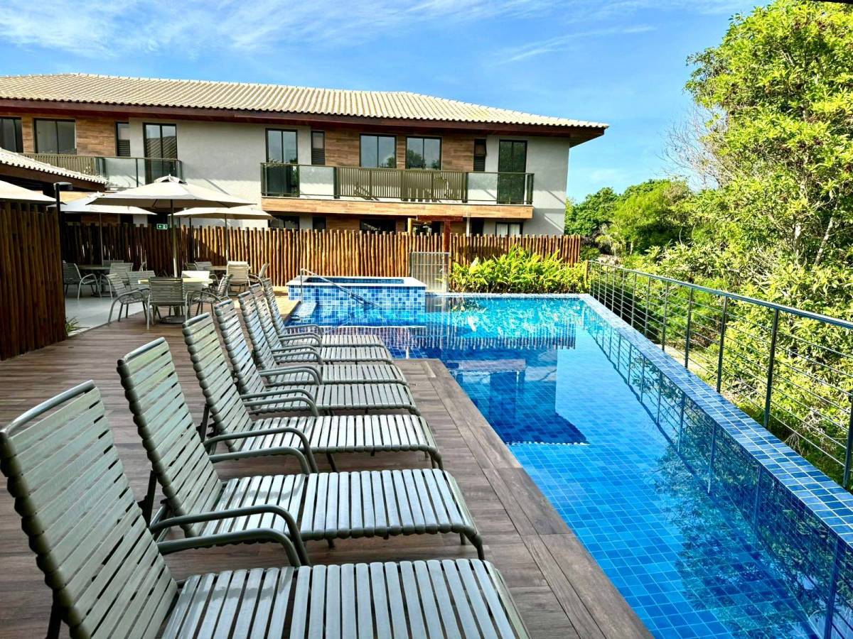 Apartamento Village 2 Suítes Eko Itacimirim  84m² Reg. Guarajuba Estrada do Coco Frente do Mar