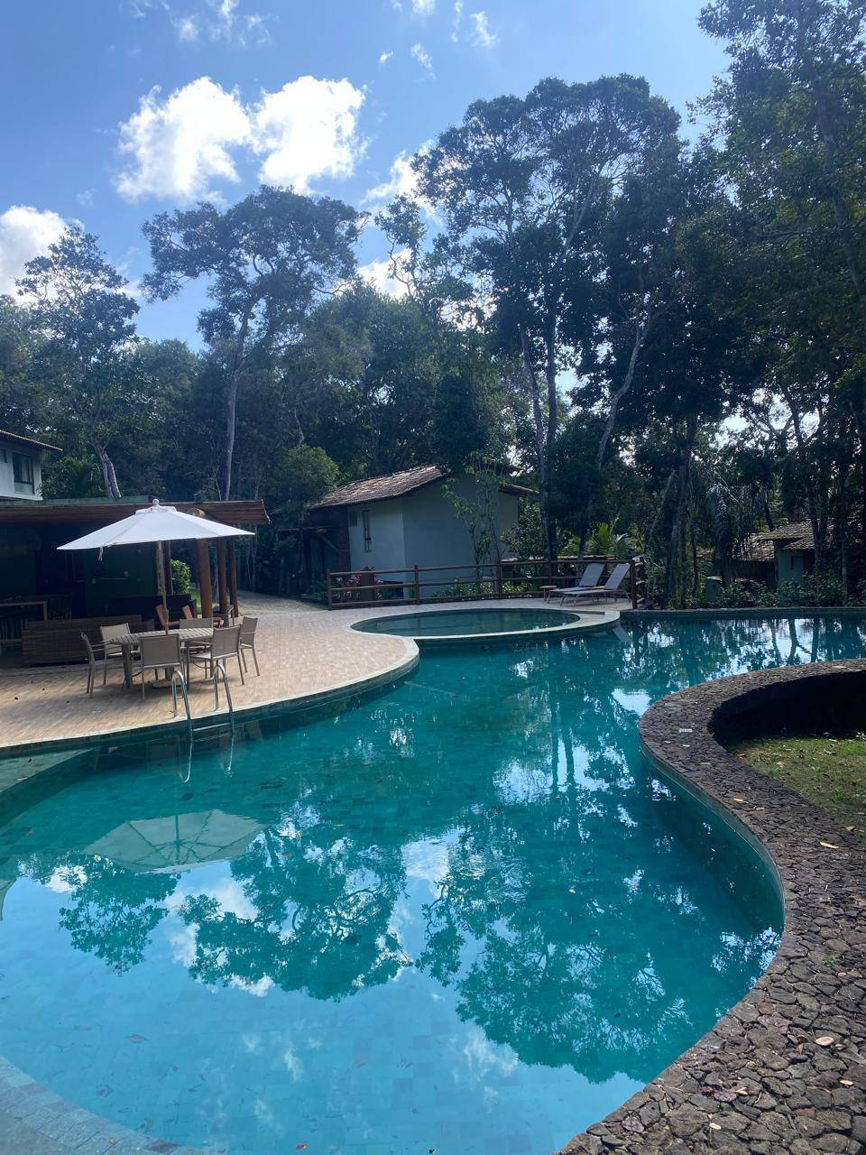 Apartamento Village Praia do Forte 2 Suítes 164m² com 2 vagas Reserva Sapiranga Estrada do Coco Linha verde