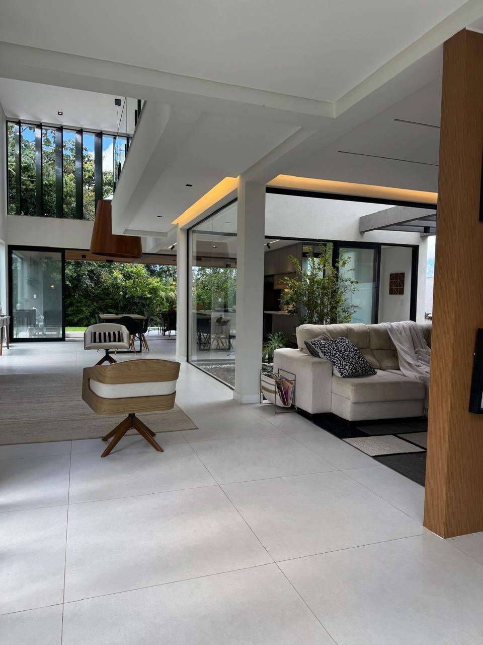 Casa Alphaville Litoral Norte 3 de 3 Suítes 479m² Alto Luxo Camaçari Região Lauro de Freitas - Iuri Imóveis