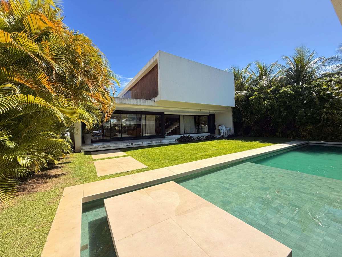 Casa Buscaville Busca Vida 4 Suítes 1000m² Lauro de Freitas Estrada do Coco L. Verde - Iuri Imóveis