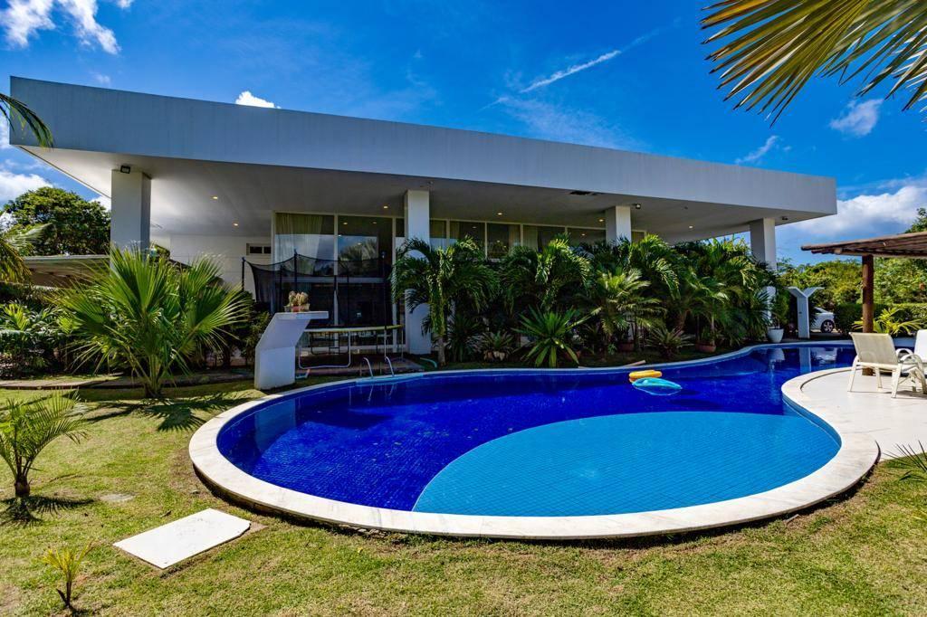 Casa Encontro das Águas 5 Suítes com 6000m2 Alto Luxo Lauro de Freitas Estrada do Coco / Linha Verde - Iuri Imóveis