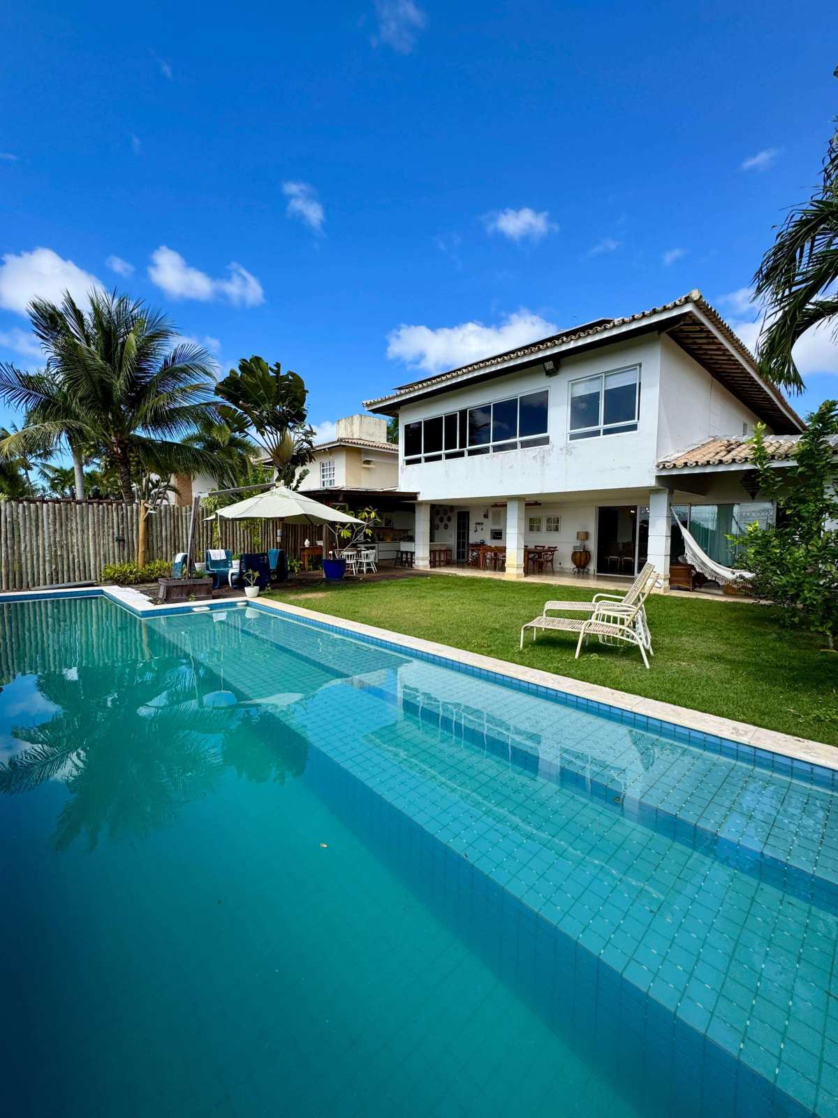 Casa Itapuã Golf Quatro Rodas 4 suítes 512m²  Reg. Stella Maris Oportunidade