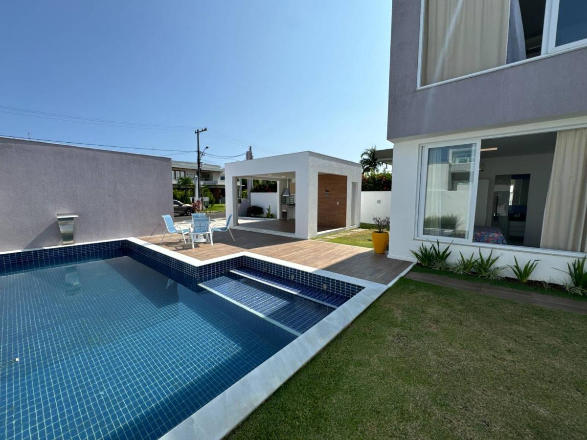 Casa Paraíso dos Lagos Guarajuba 4 suítes 500m² Estrada do Coco Linha Verde Praia do Forte - Iuri Imóveis