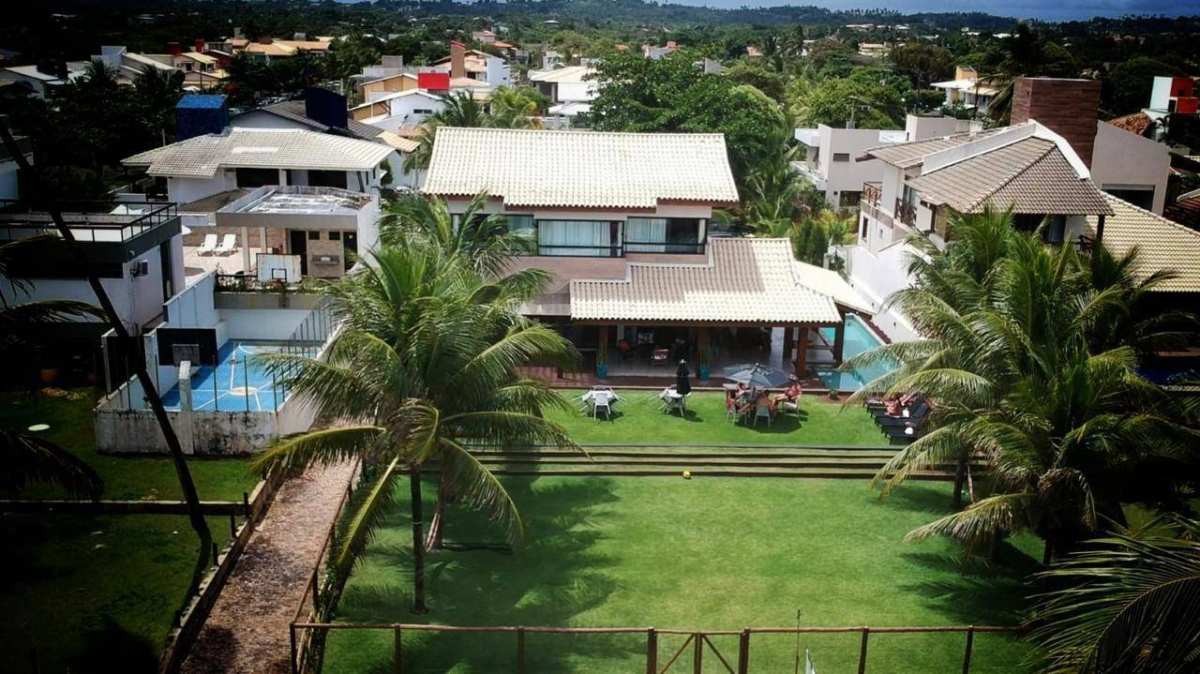Casa Paraíso Guarajuba 5 suítes 800m² Frente Mar Reg Praia Forte Estrada do Coco Linha Verde