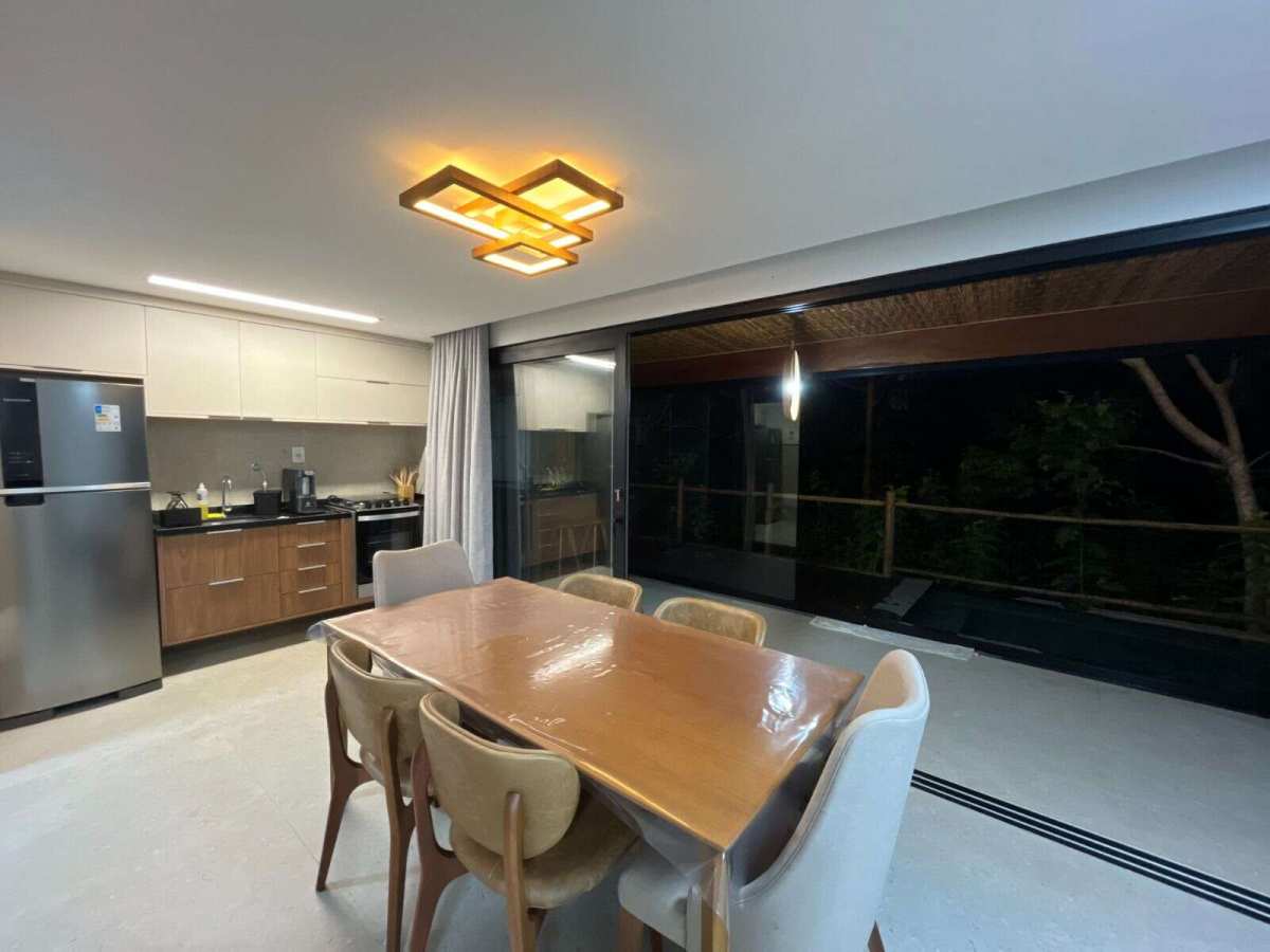 Casa Praia do Forte 3 Suítes Praia do Castelo Decorada Estrada do Coco / Linha Verde - Iuri Imóveis