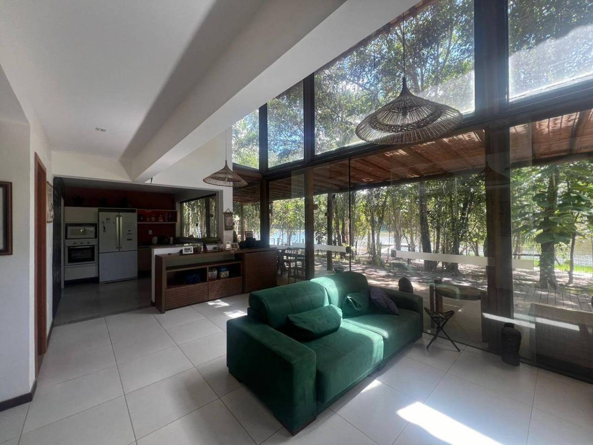 Casa Praia do Forte 4 Suítes 328m² Reserva Sapiranga Estrada do Coco Linha verde - Iuri Imóveis