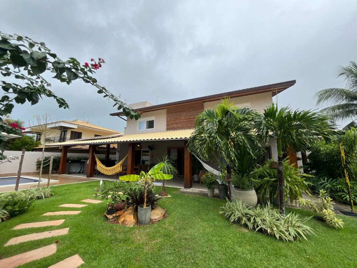 Casa Vilas do Joanes 4 Suítes 900m² Reg Busca Vida Lauro de Freitas /Estrada do Coco / L. Verde / Busca Vida.