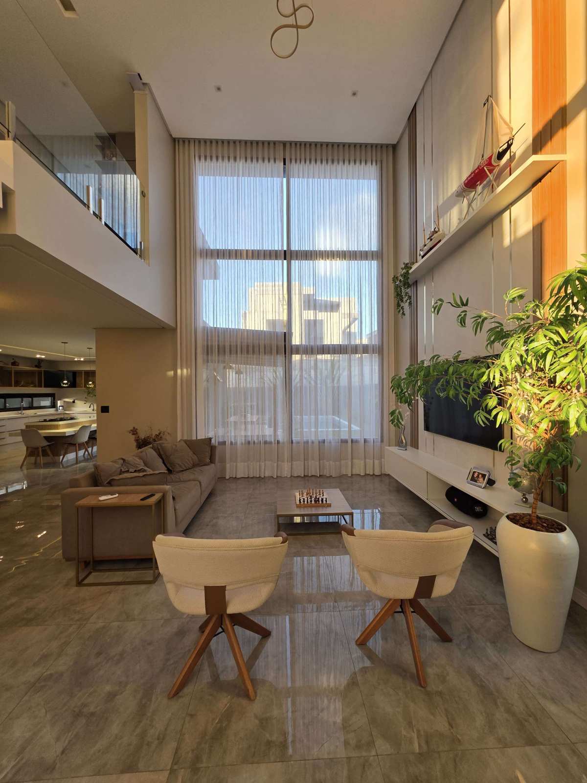 Linda Casa Alphaville Litoral Norte 3 com 4 Suítes 450m² Oportunidade Estrada do Coco / Linha Verde