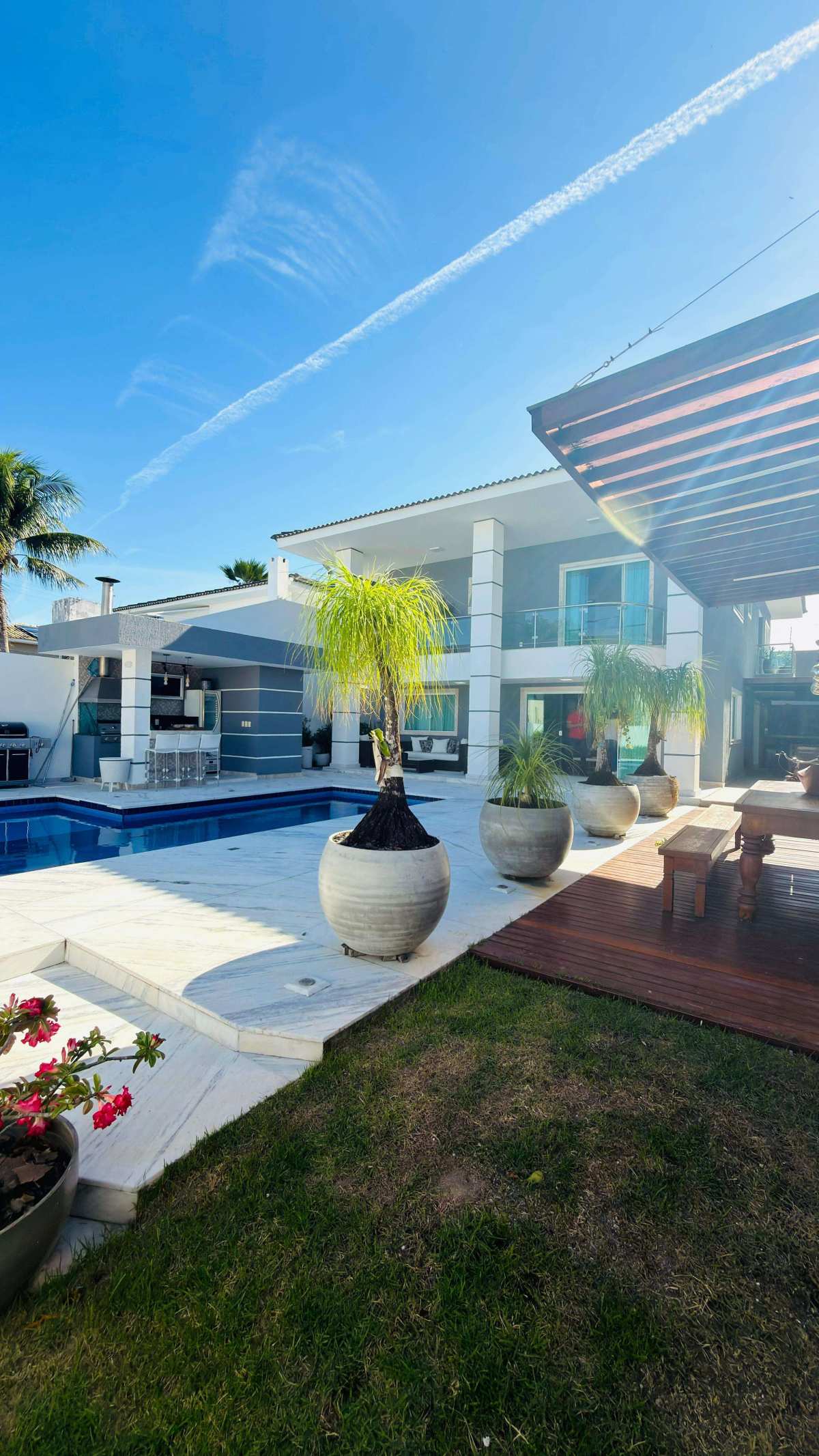 Linda Casa Lauro de Freitas 4 Suítes 427m² Oportunidade Palm Ville Vilas do Atlântico Av. Priscila Dutra