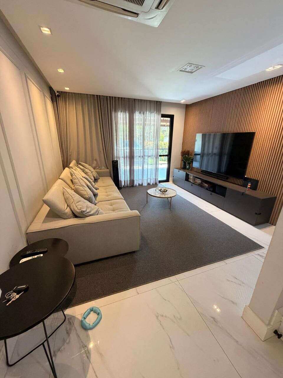 Linda Casa Piatã 4 Suítes  Cond Solaris Residenciais Reg. Patamares Jaguaribe