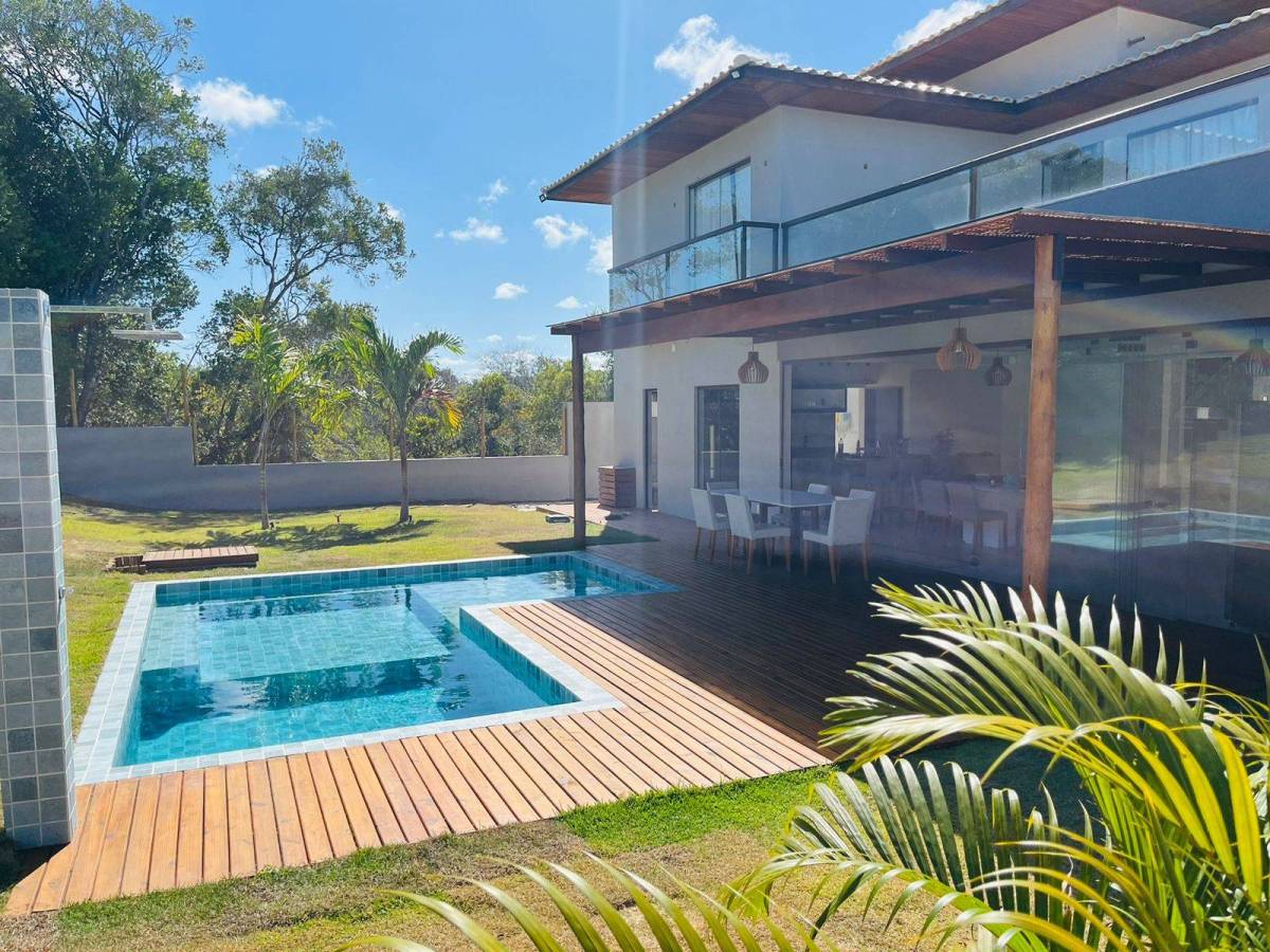 Linda Casa Praia do Forte Duplex 6 suítes Decorada Cond. Ilha dos Pássaros Estrada do Coco Linha Verde