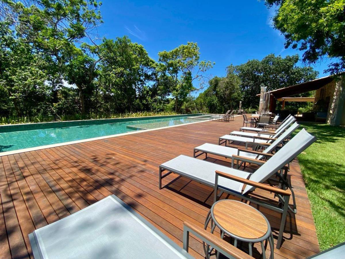 Linda Casa Praia do Forte Exclusive 3 Quartos 280m² Estrada do Coco / Linha Verde Decorada - Iuri Imóveis