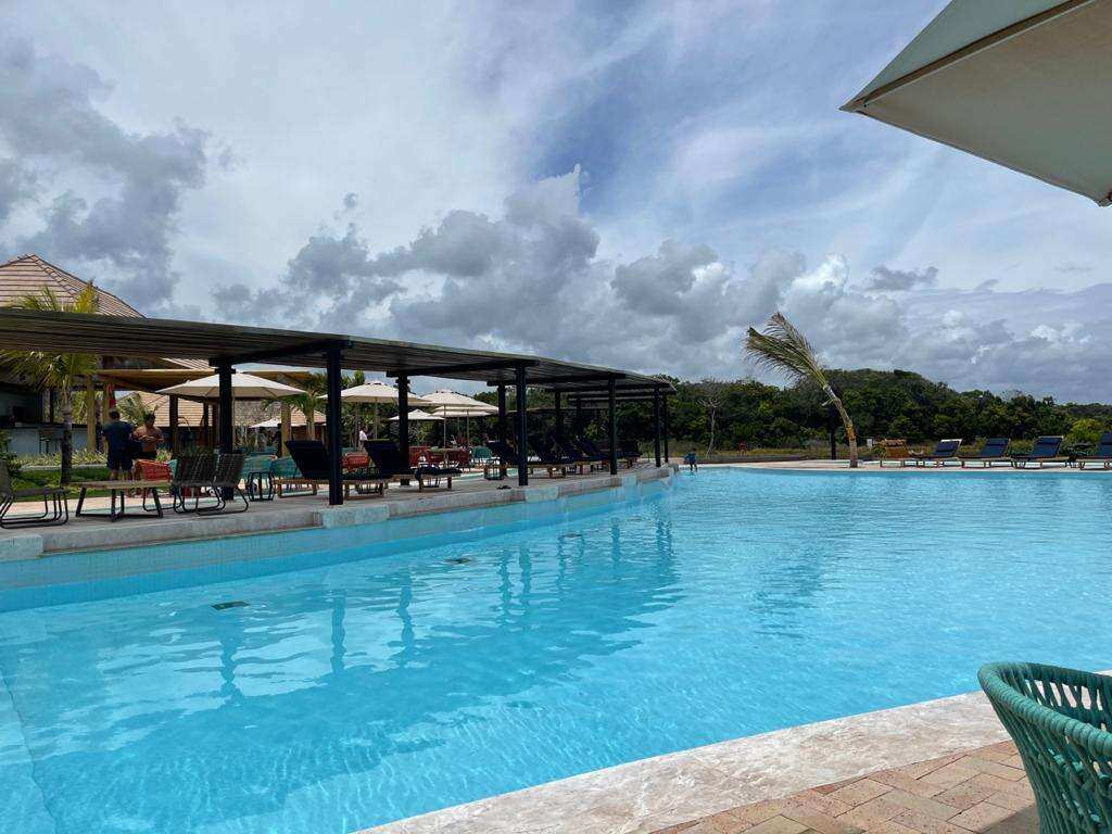 Lote Praia Bella 700m² Praia do Forte Oportunidade Estrada do Coco / Linha Verde - Iuri Imóveis