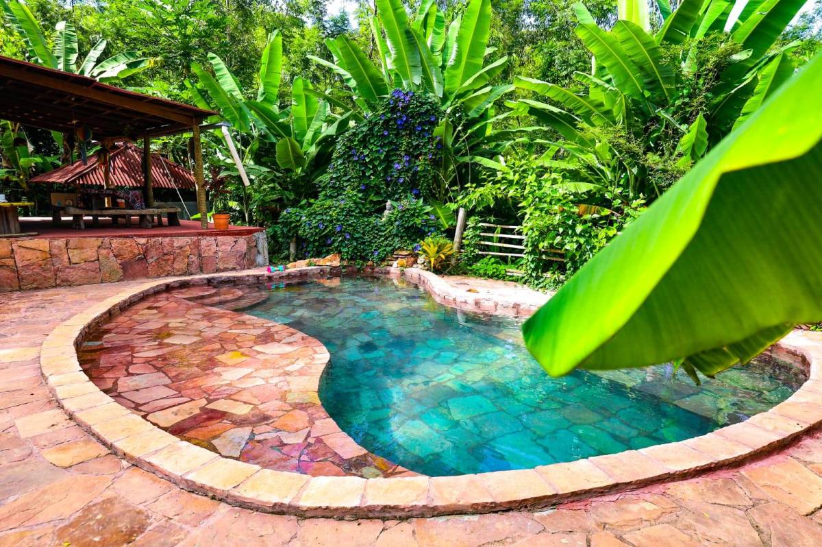 Sítio Pousada Ecológica Ibicoara Chapada Diamantina 7 Quartos 100.000m² Reg. Serras Cachoeira do Buracão Licuri Fumacinha